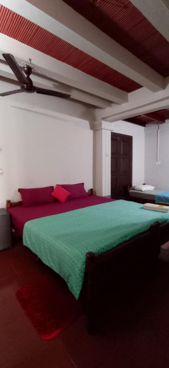 Bed and Breakfast Perch By The Sea Kannur Habitación foto